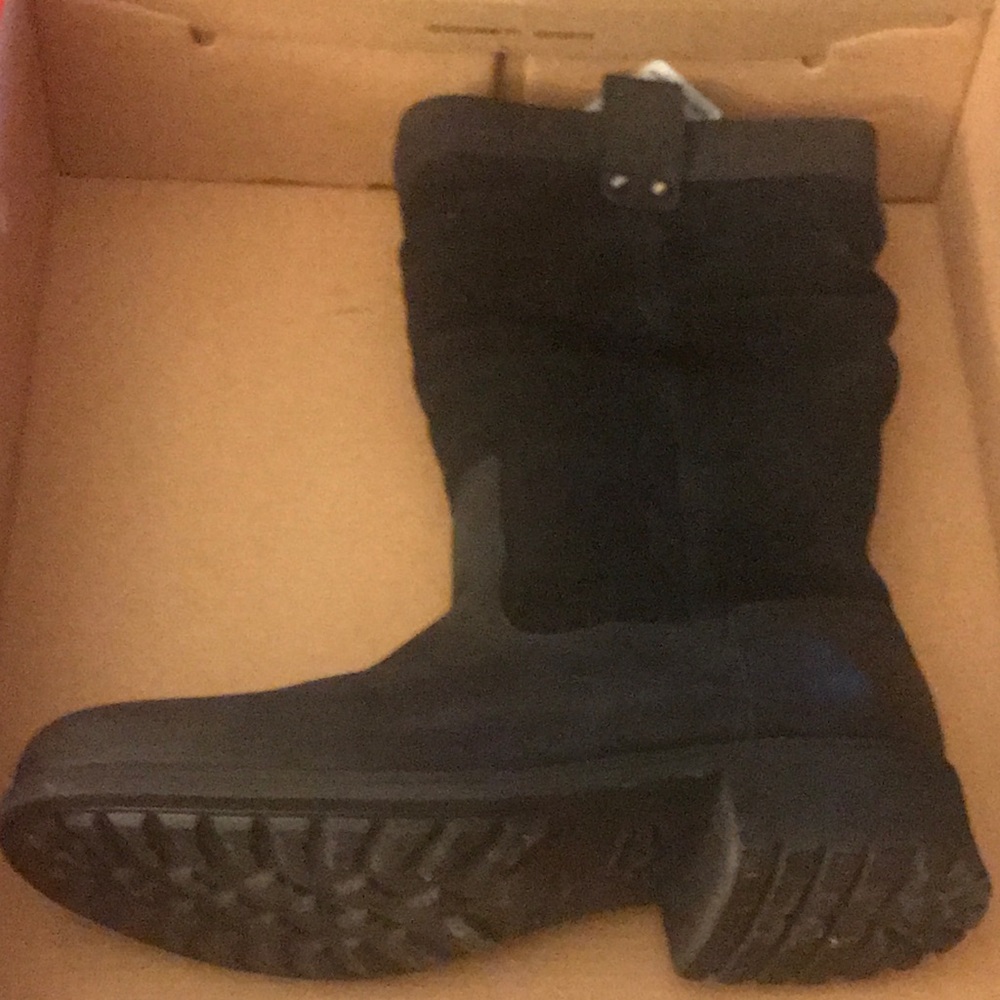UGG Woman Size 9 Boots (W Bruckner)